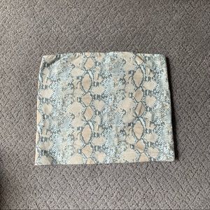 AMERICAN EAGLE going out top